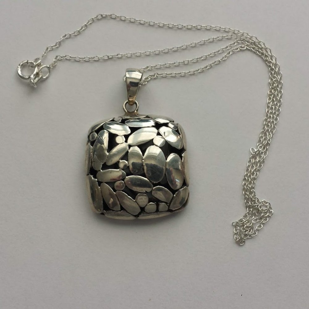 sterling silver necklace Bali Pebble Sterling Silver Necklace